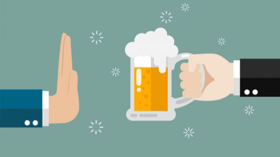 C’est l’histoire d’un employeur qui interdit toute consommation d’alcool dans l’entreprise…