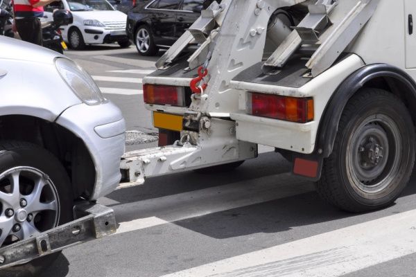 Récupérer un véhicule en fourrière : combien ça coûte en 2024 ?